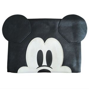 Loungefly Disney Mickey Mouse Wristlet